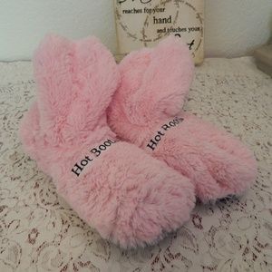 Hot Booties - M/L
